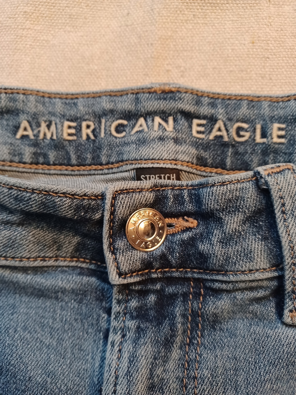 American Eagle Outfitters Mom Jean Women's Size 6 Long - Picture 2 of 8